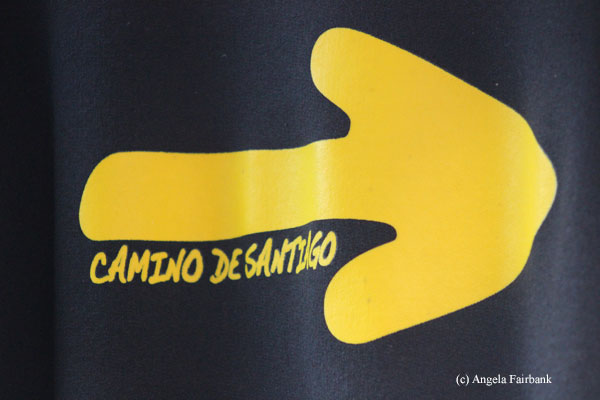 t-shirt with golden arrow
