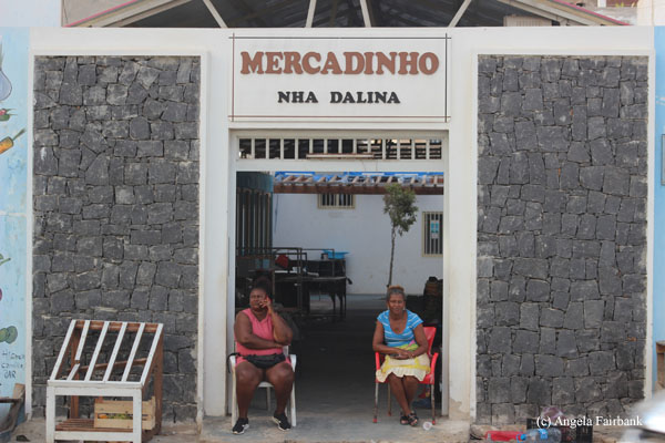 two women at door of market in sal rei