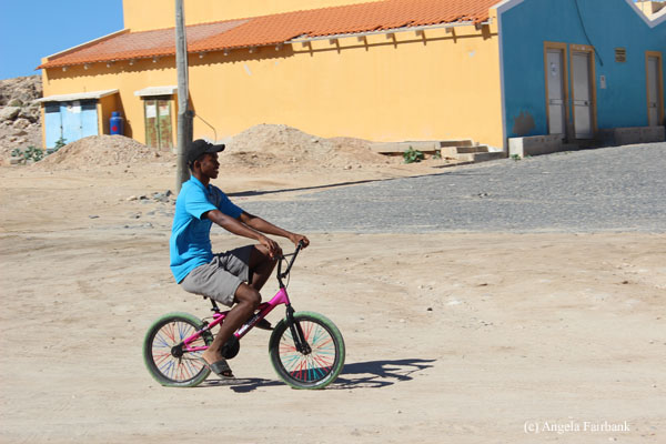 bicyclist in rabil
